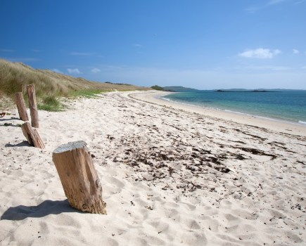 tresco_crop_shutterstock_79625719