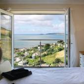 ROOM WITH A VIEW: Looe Island View, Cornwall