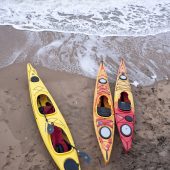x_sea_kayaks_on_the_beach_in_ramsgate_dannyburrows