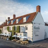 hoste_exterior_med