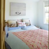 bedroom_2_21_copy