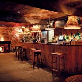 7. FOR CASTLE RUINS & HIP INTERIORS The Joiners Arms, Newton-by-the-Sea, Northumberland