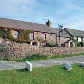 4. FOR A BIG WALK The King’s Head Inn, Llangennith, Gower