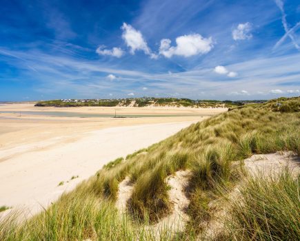 hayle_ian_woolcock_shutterstock_380825200
