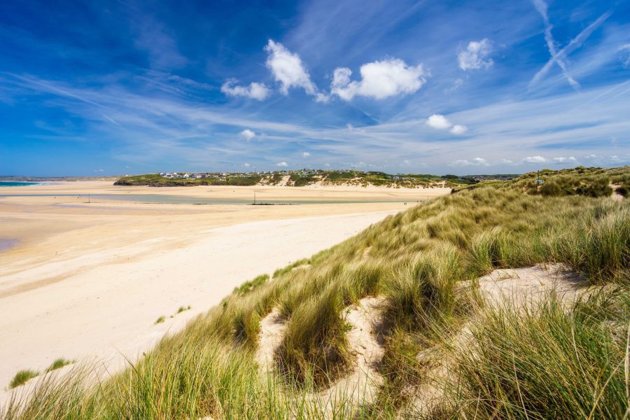 hayle_ian_woolcock_shutterstock_380825200