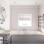 jbpf1859_the_swan_bathroom