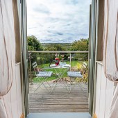 old_pear_tree_barn_glass_fronted_balcony_v2