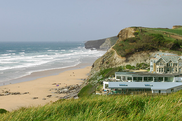 watergate-bay-hotel-r-ben-rowe-straightened_v2