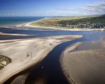 aerial_view_of_dyfi_estuary_and_aberdyfi