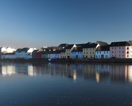 houses_in_galway_bay