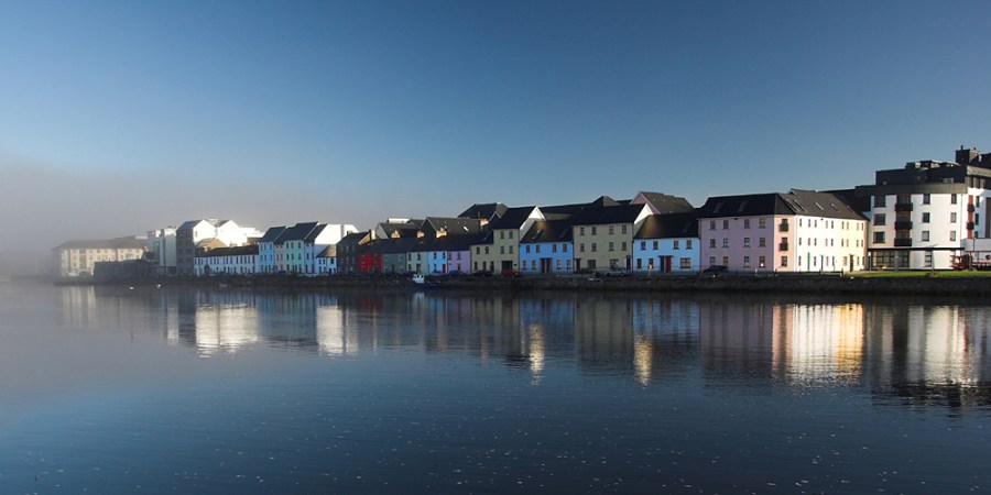 houses_in_galway_bay
