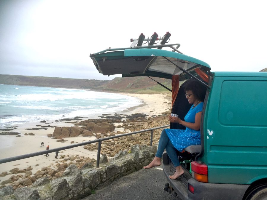 10_catherine_with_cuppa_at_sennen_cove