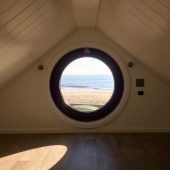 25a_beach_hut_interior_details_img_2777
