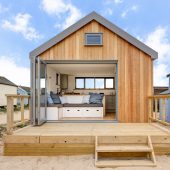 34_beach_huts_credit_harbor_view_photography