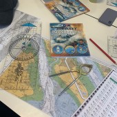 nautical_map_plotters_and_dividers_800