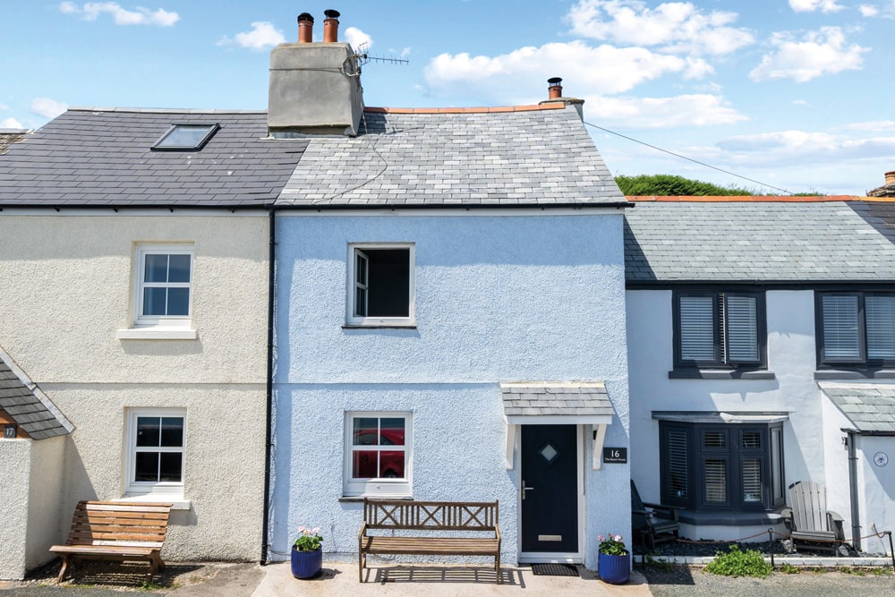 Beesands, Devon Guide price £410,000 - Marchand Petit Kingsbridge 