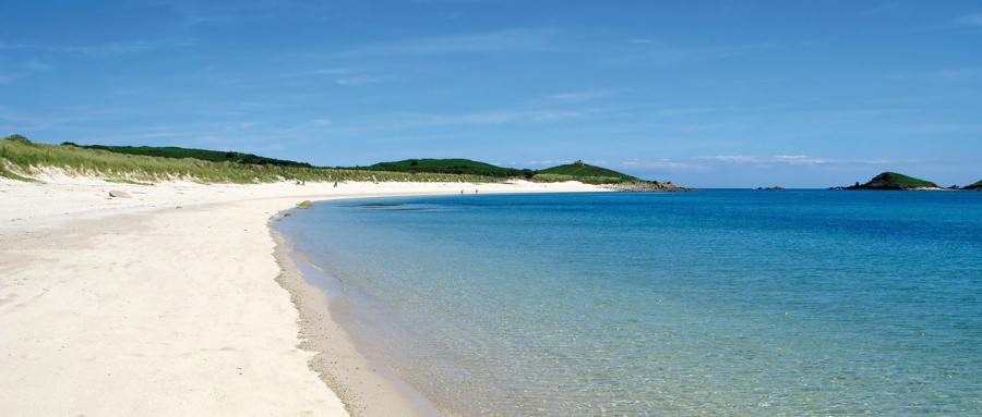 scilly_st_martins_sandy_beach-min