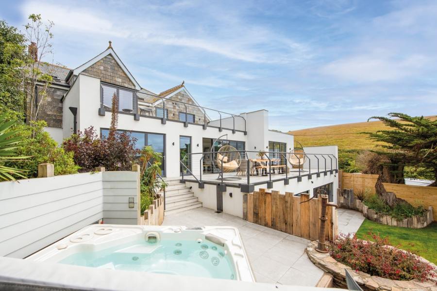 Newquay, Cornwall £2,650,000. Photo Stags