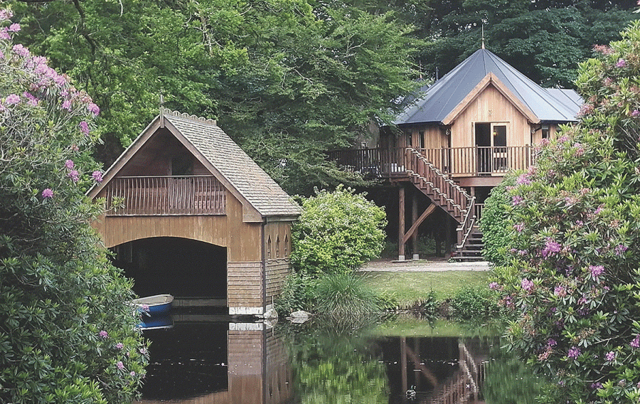 clowance_tree_house_with_boathouse-min