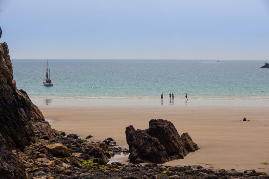 guernsey_south_coast_cliffs_5008