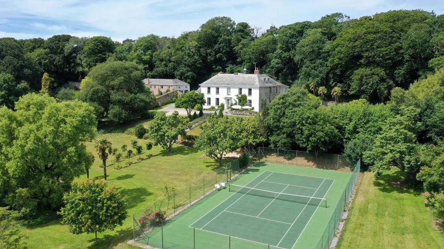 Treharrock Manor, Port Isaac £3.75m. Photo credit John Bray Estates