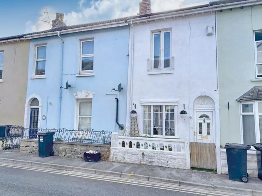 WESTON-SUPER-MARE, SOMERSET £275,000. Photo credit Haart
