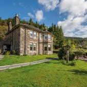 Carradale, ARGYLL & BUTE £625,000. Photo credit Bell Ingram
