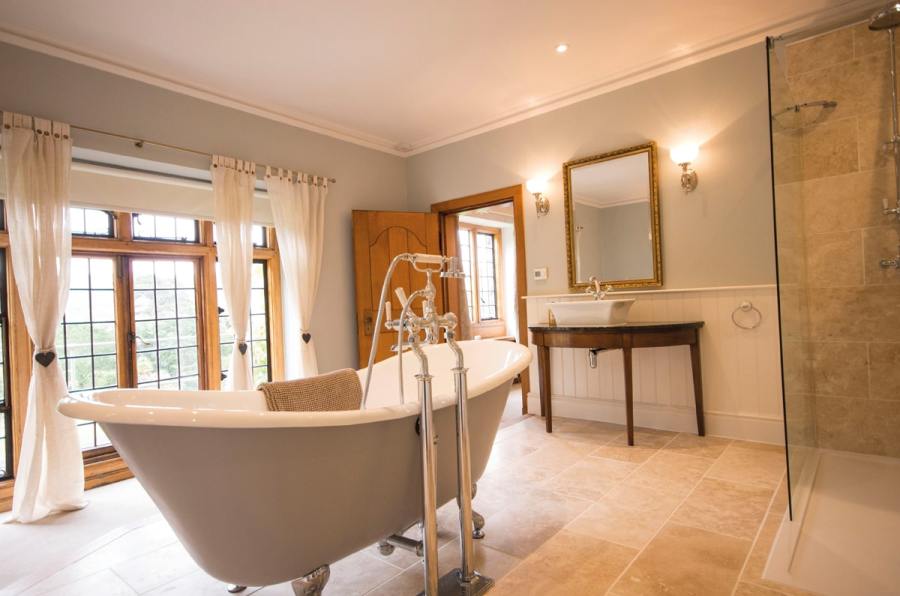 Bossington Hall Bathroom