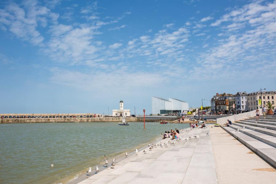 Margate Main Sands with people. Photo credit Thanet District Council