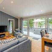 Woolverstone Marina & Lodge Park - Bramble