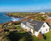 Lizard Peninsula, Cornwall £1,800,000 - Rohrs & Rowe