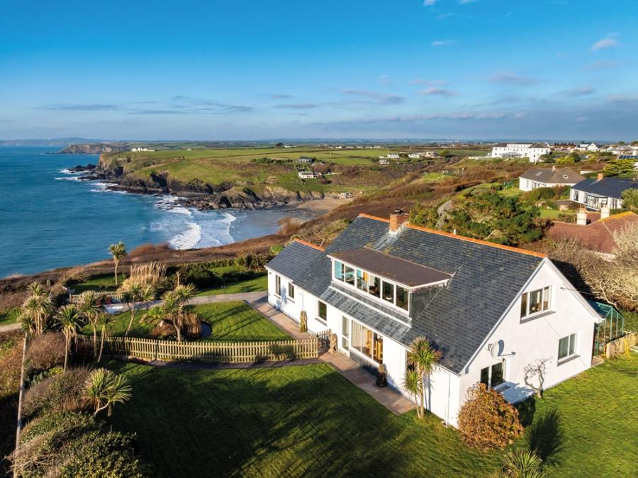 Lizard Peninsula, Cornwall £1,800,000 - Rohrs & Rowe