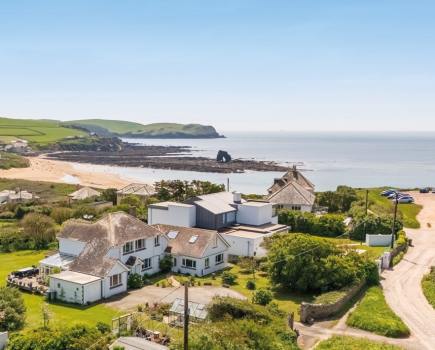 Thurlestone, South Devon - £1,750,000. Photo credit - marchandpetit.co.uk