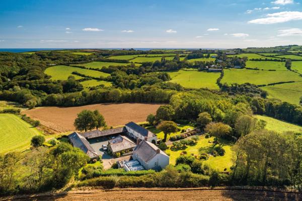 Lizard Peninsula, Cornwall - Guide price £1,750,000. Rohrs & Rowe