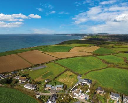 Gunwalloe, Cornwall - £499,000. rohrsandrowe.co.uk