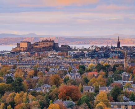 Edingburgh Castle overlooks the Firth of Forth. Photo credit, VisitScotland / Kenny Lam