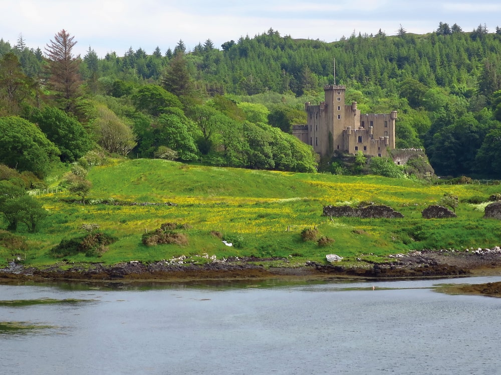 Hebridean Island Cruises -Dunvegan Castle Skye