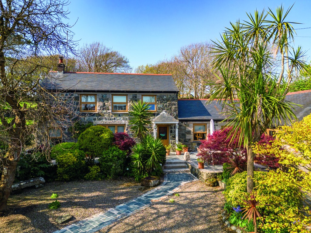 Mullion, Cornwall Guide price £1,275,000 - Rohrs and Rowe