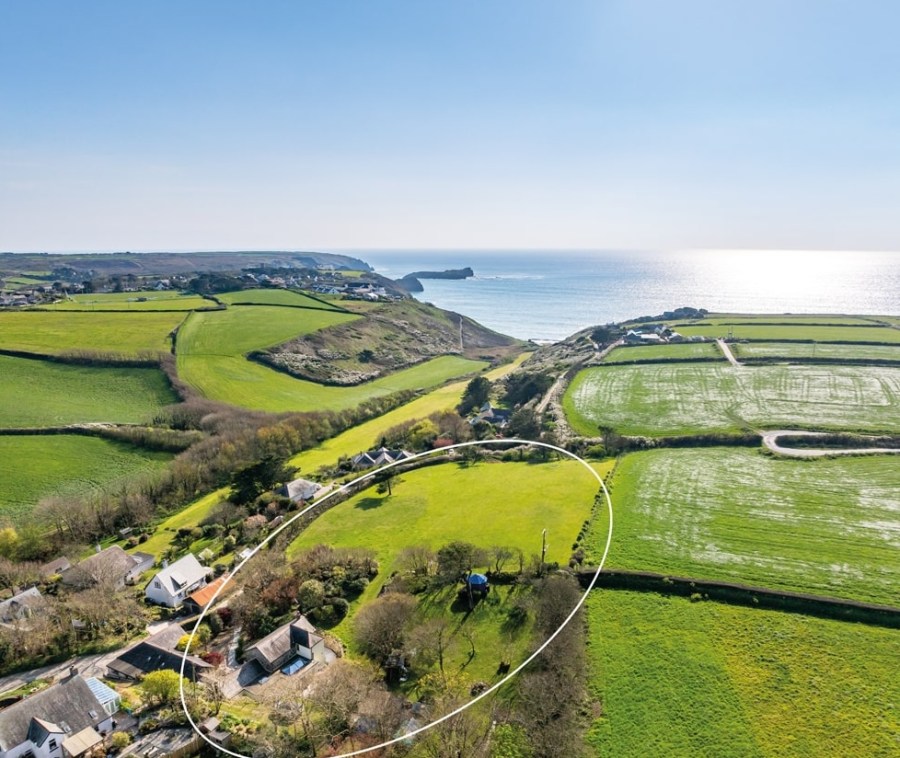 Mullion, Cornwall Guide price £1,275,000 - Rohrs and Rowe