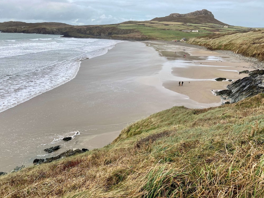 Pembrokeshire Coast Path. Photo credit Christopher Stacey-Footfalls Walking Holidays