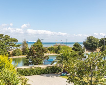 Ryde, Isle of Wight Guide price £1,100,000. Spence Willard Bembridge