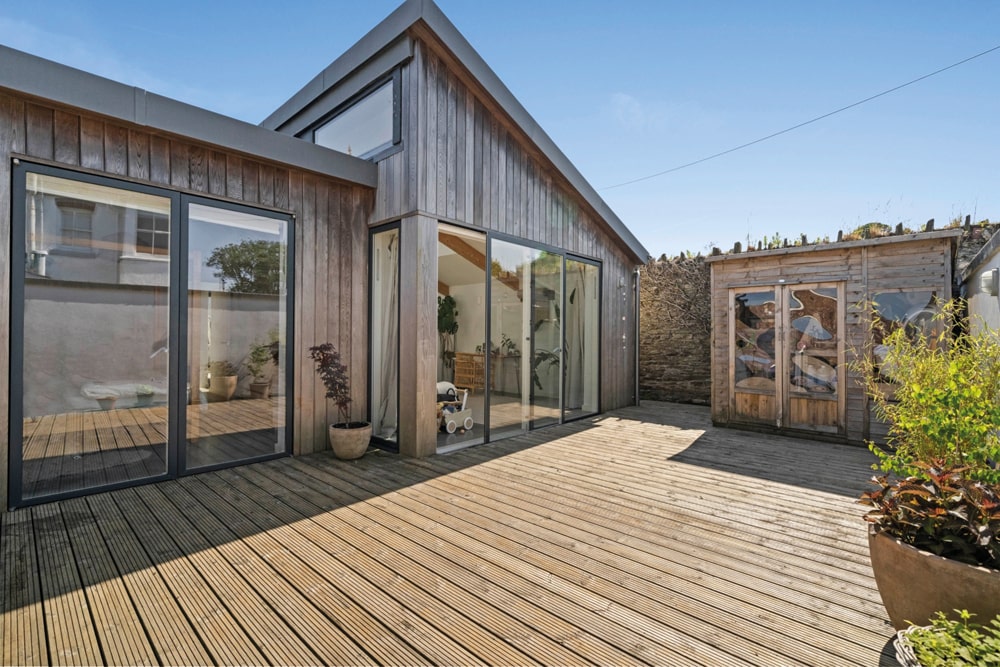 Kingsbridge, Devon Guide price £400,000. Marchand Petit Kingsbridge 