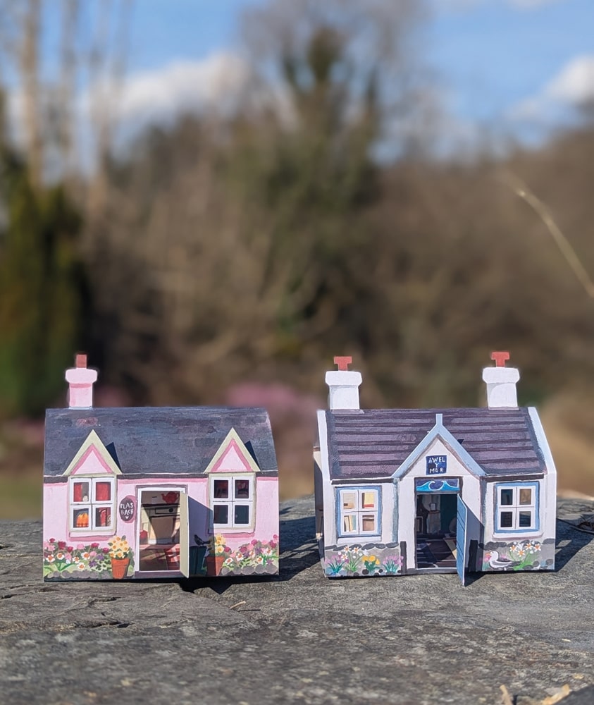 Driftwood Designs folding cottage cards