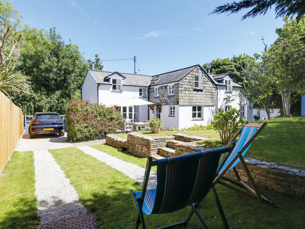 Rock, Cornwall, Guide Price £795,000. John Bray Estates