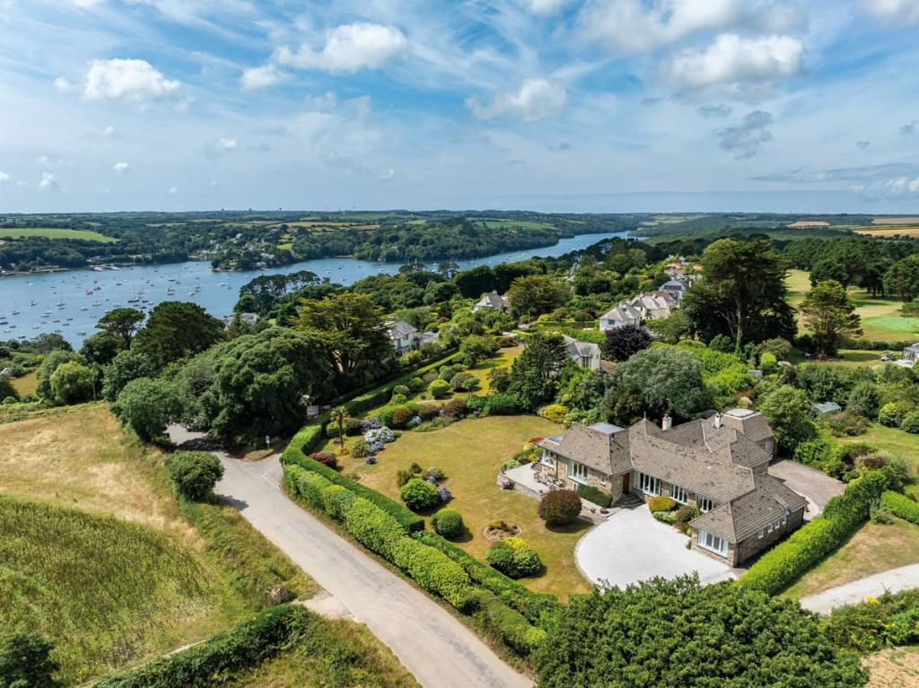 HELFORD PASSAGE, CORNWALL Guide price £1,950,000. Rohrs & Rowe
