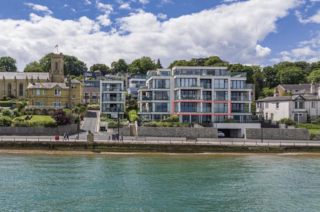 COWES, ISLE OF WIGHT
Guide price £1,100,000. Spence Willard