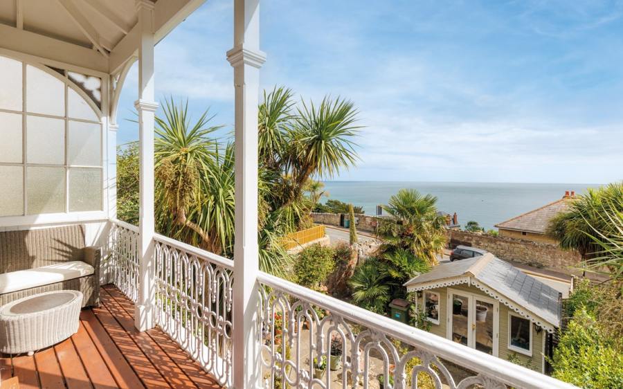 Ventnor, Isle of Wight £575,000. Spence Willard