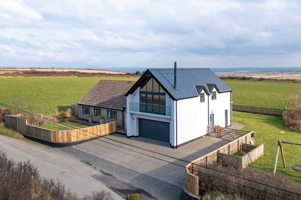 Roseleigh, Haverfordwest, Pembrokeshire - Country Living Group