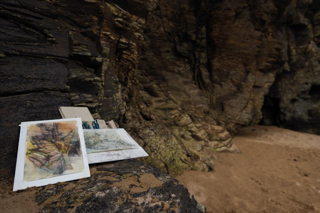 Sarah doesn’t work from photographs but makes sketches and small colour studies from direct observation. Photography Harmony Murt