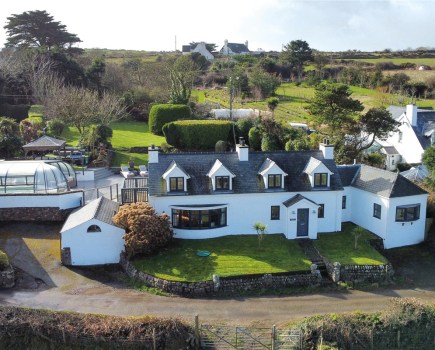 Porth Ceiriad, Gwynedd £895,000 - Beresford Adams